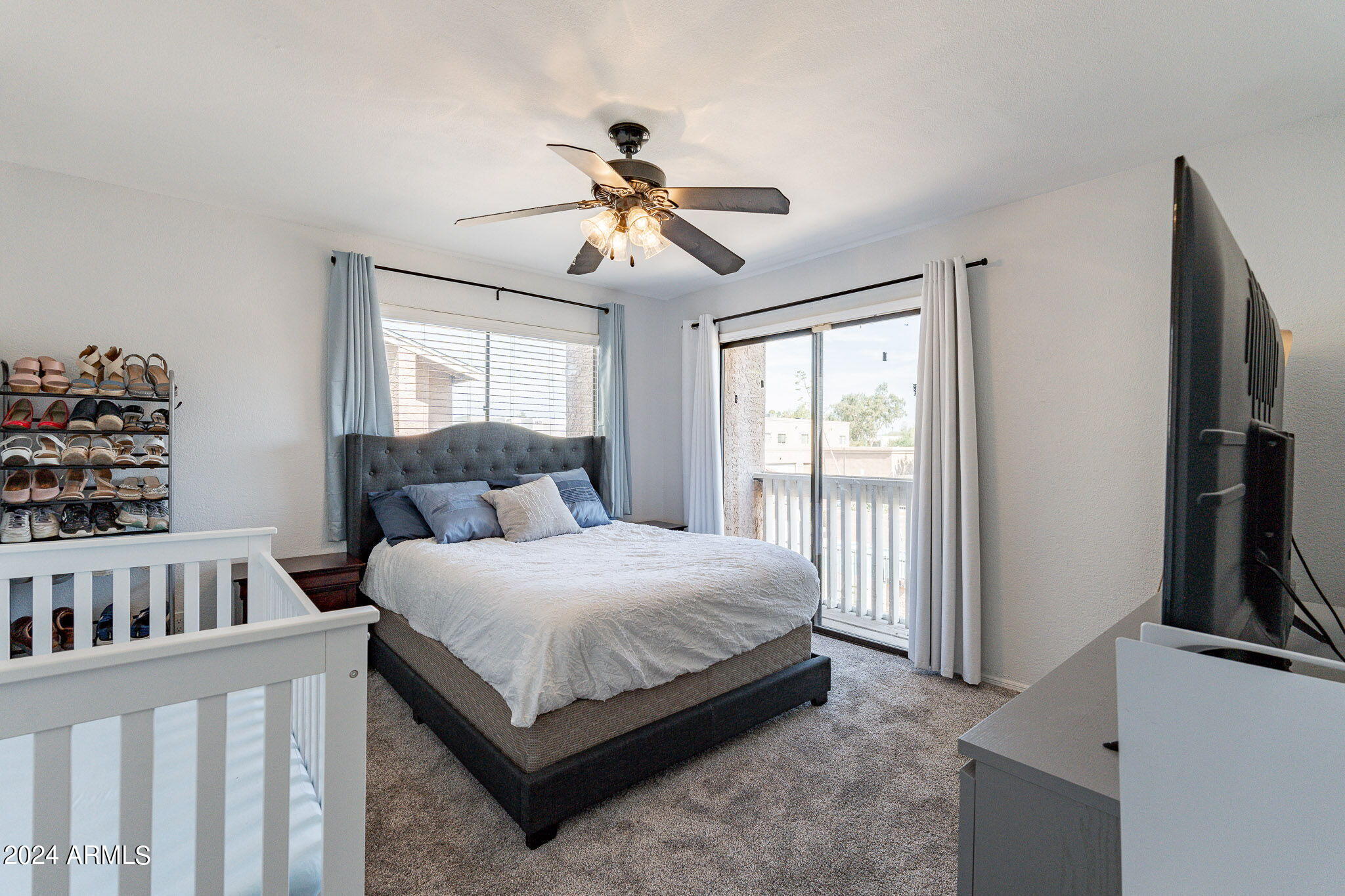 2837 E TRACY Lane # 1