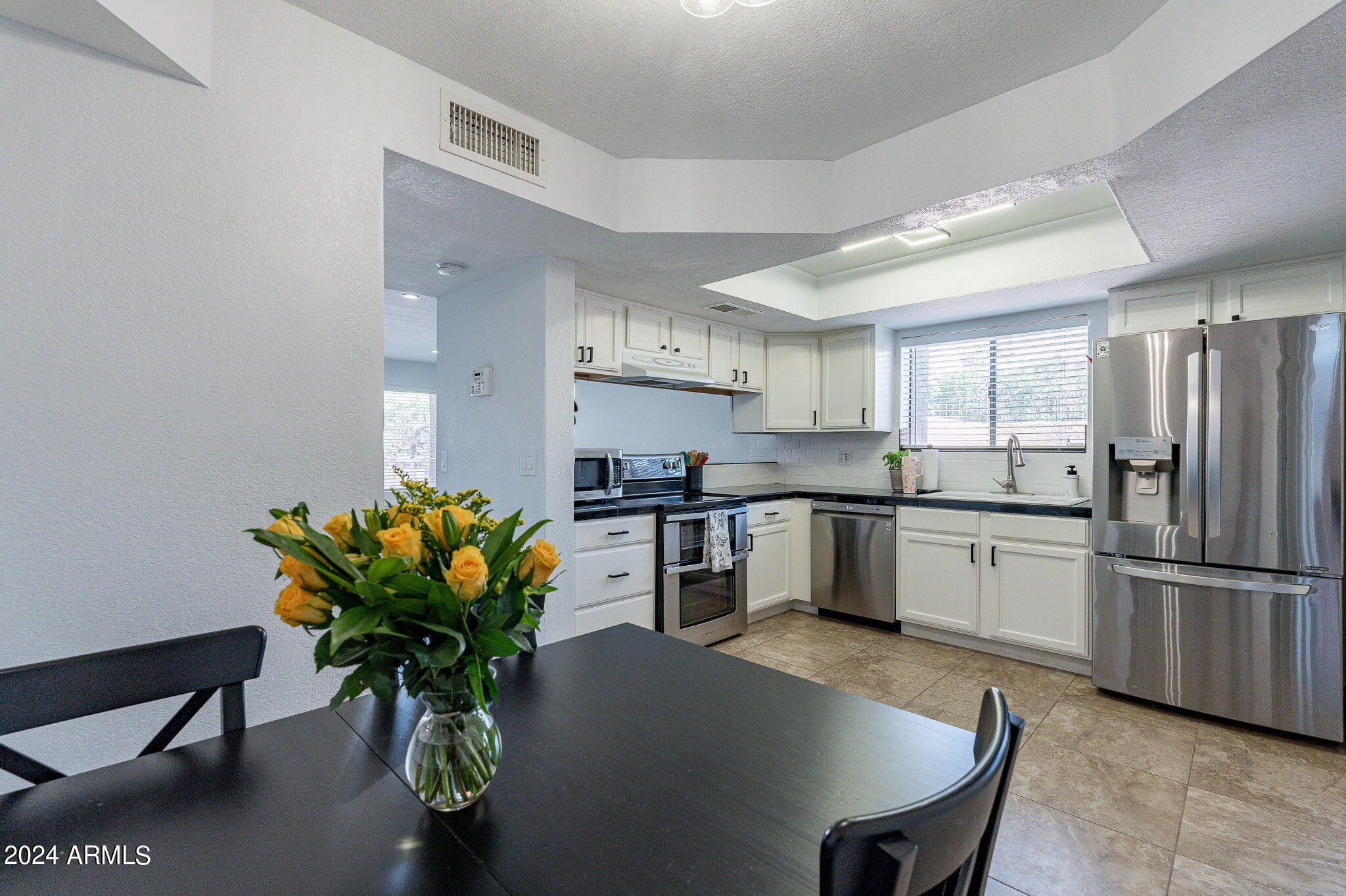 2837 E TRACY Lane # 1
