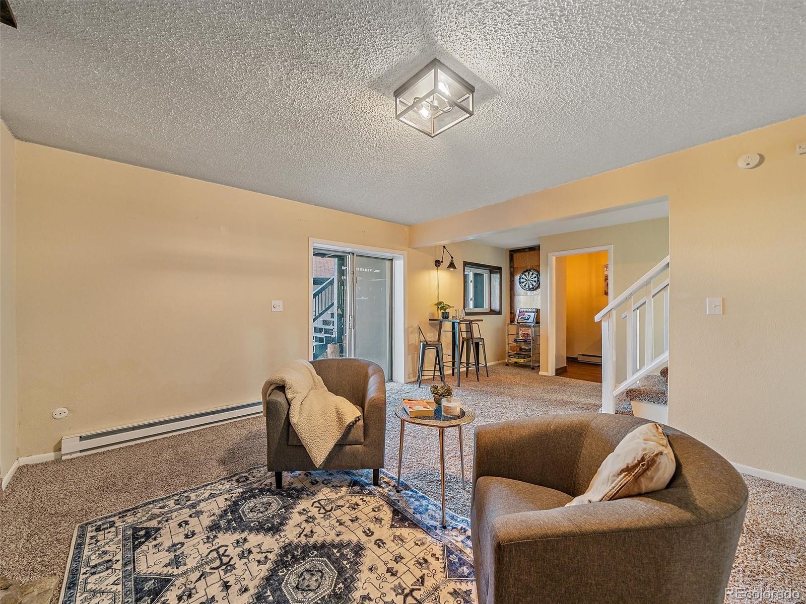 80 Castlewood Court