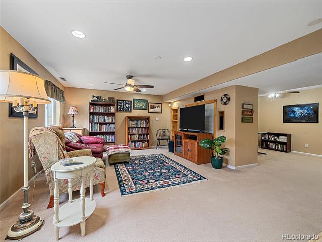 6523 Shannon Trail