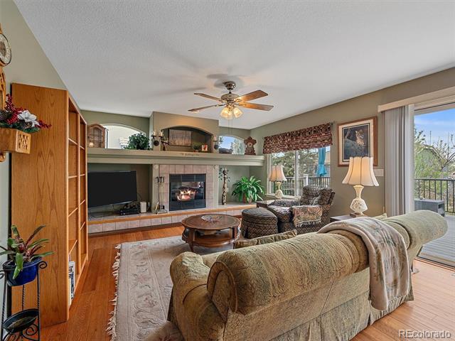 6523 Shannon Trail