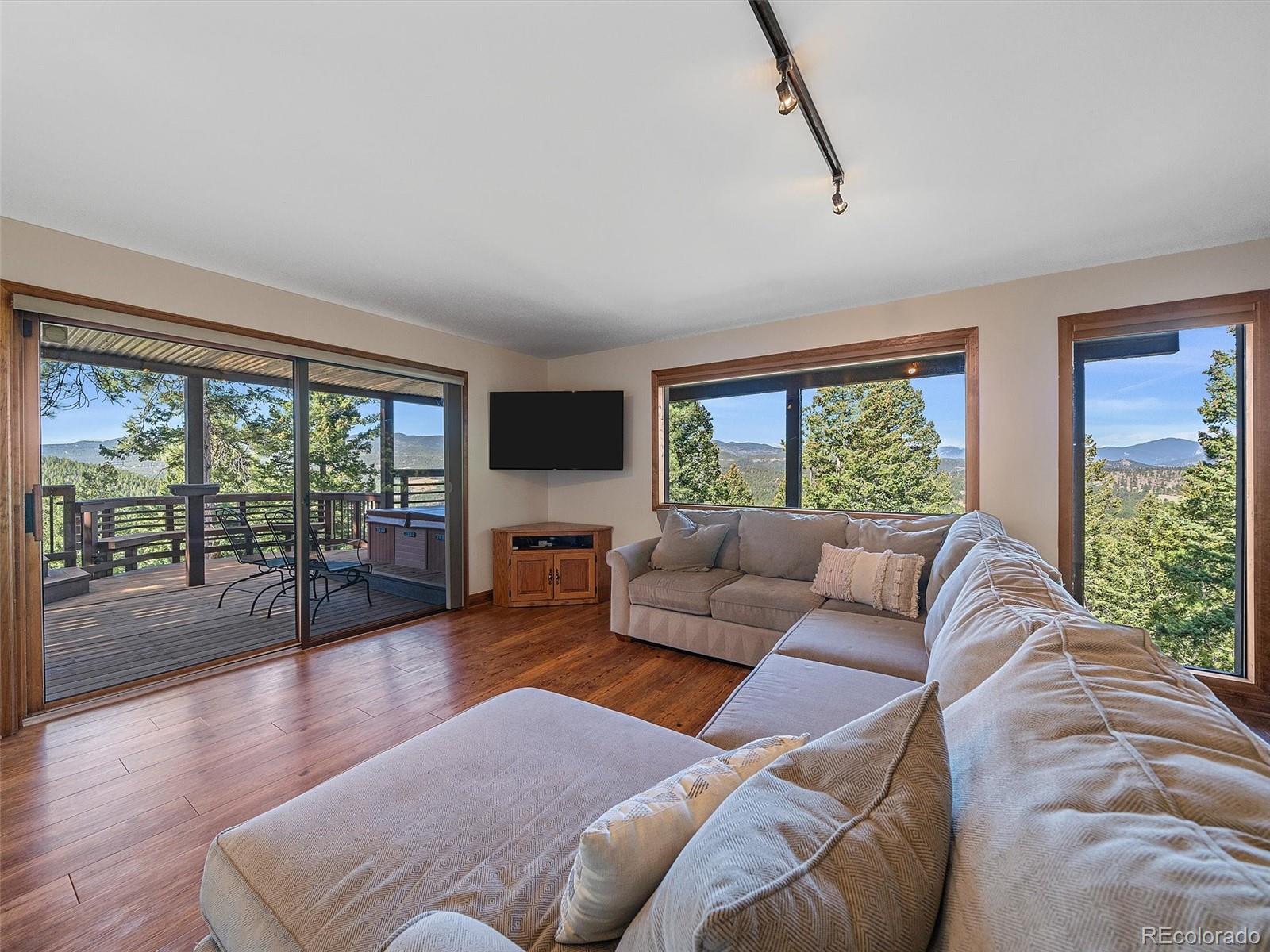 26591 Wolverine Trail