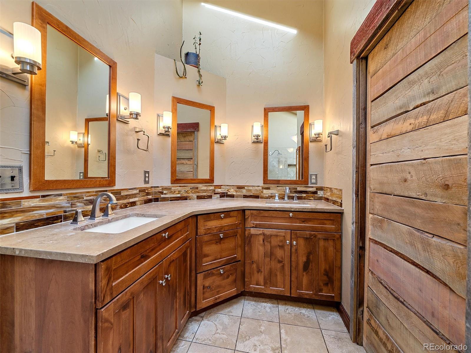 26591 Wolverine Trail