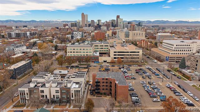 1833 N Williams Street Unit: 404