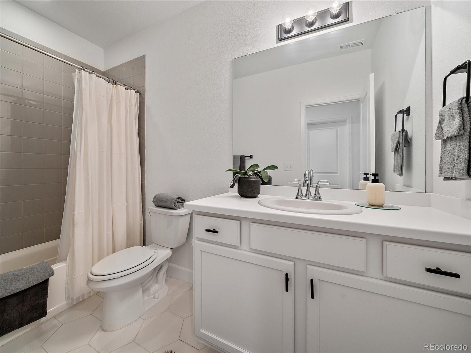 2618 Villageview Lane