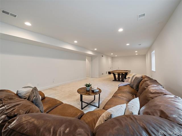 2618 Villageview Lane
