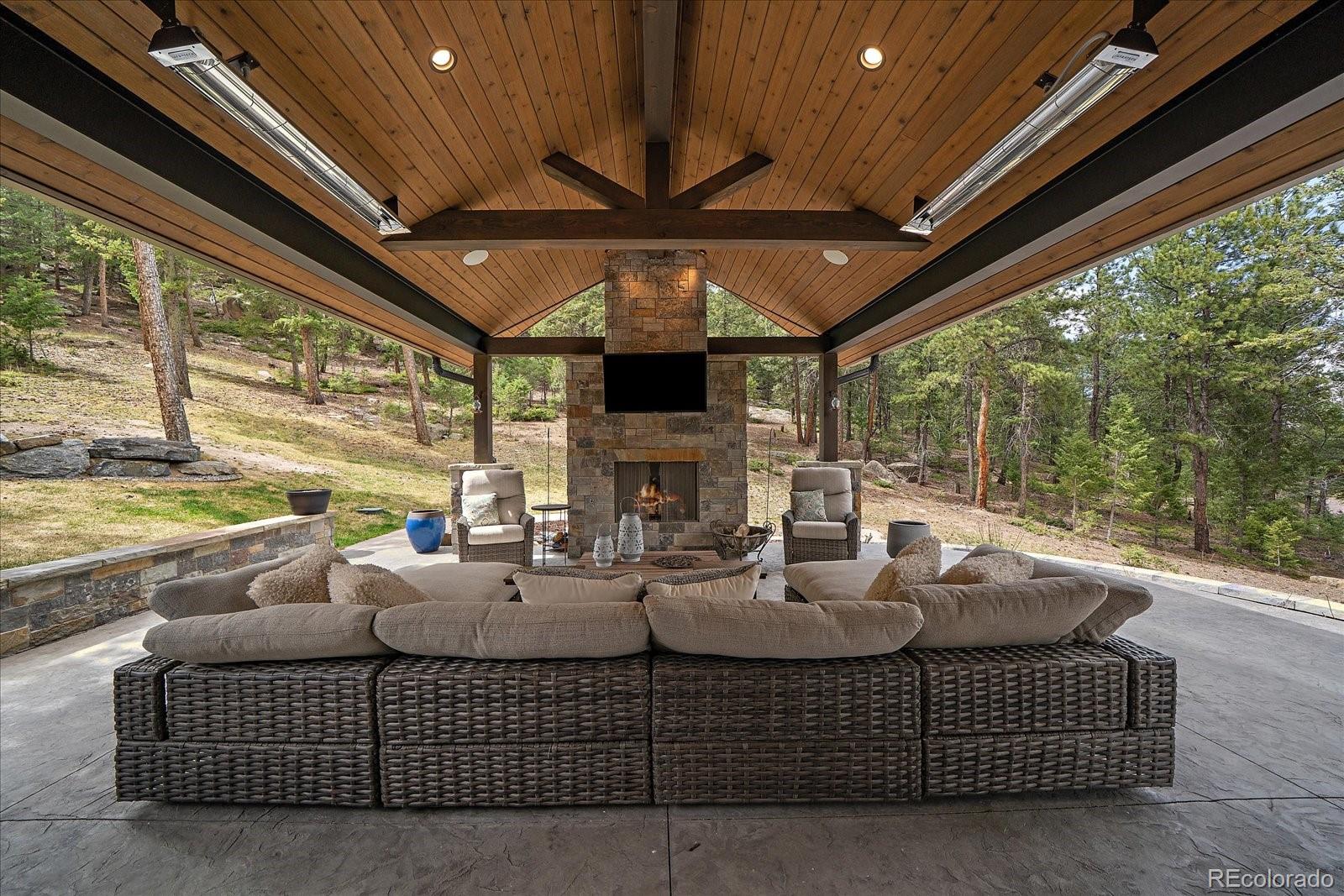 6273 Little Cub Creek Road