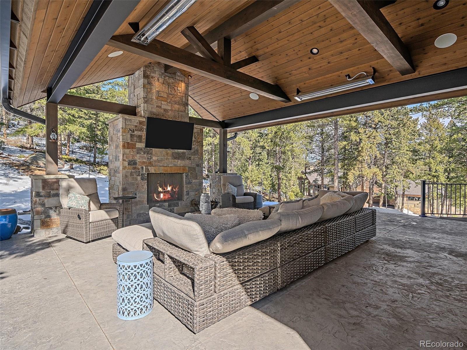 6273 Little Cub Creek Road