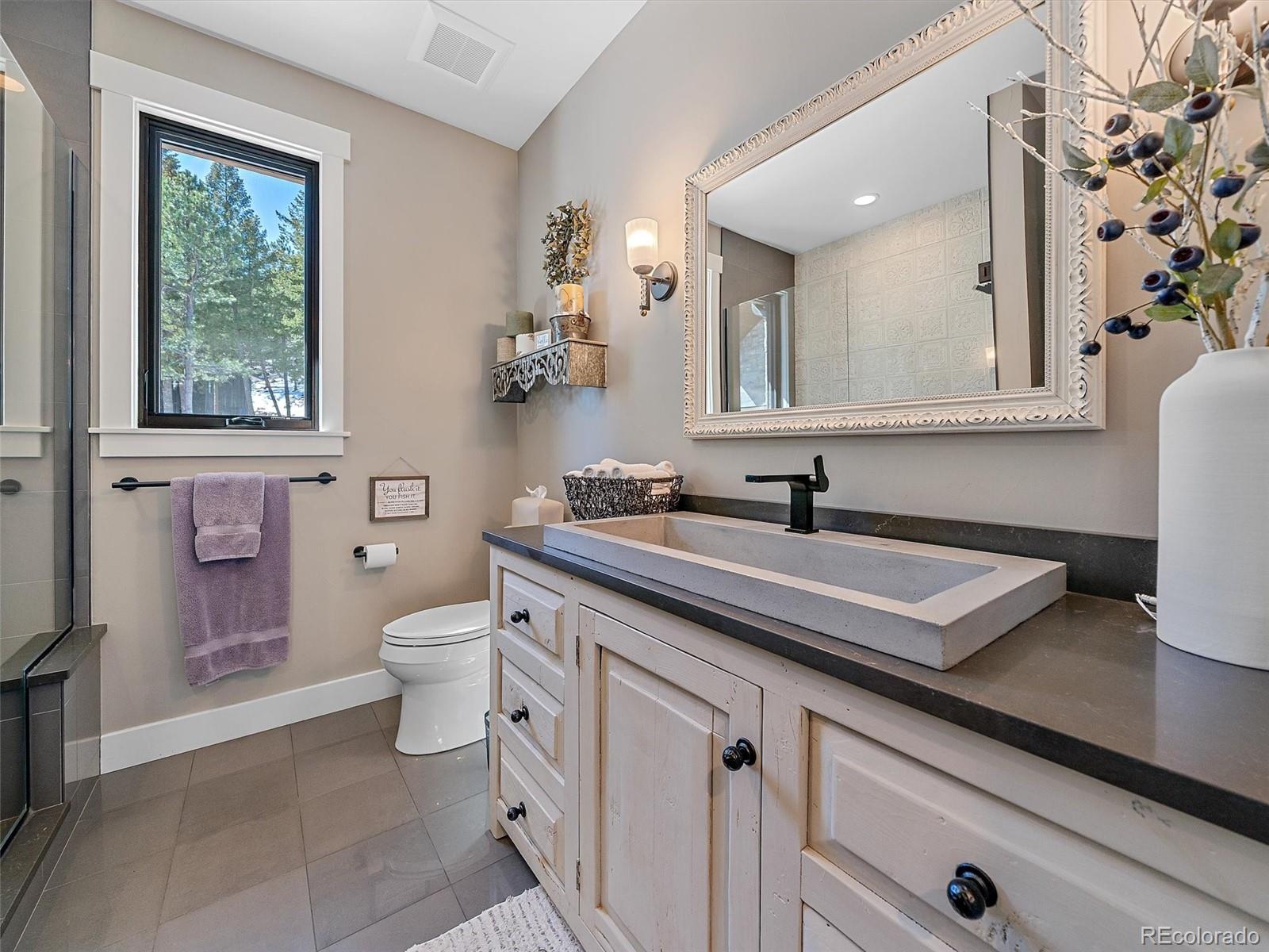 6273 Little Cub Creek Road