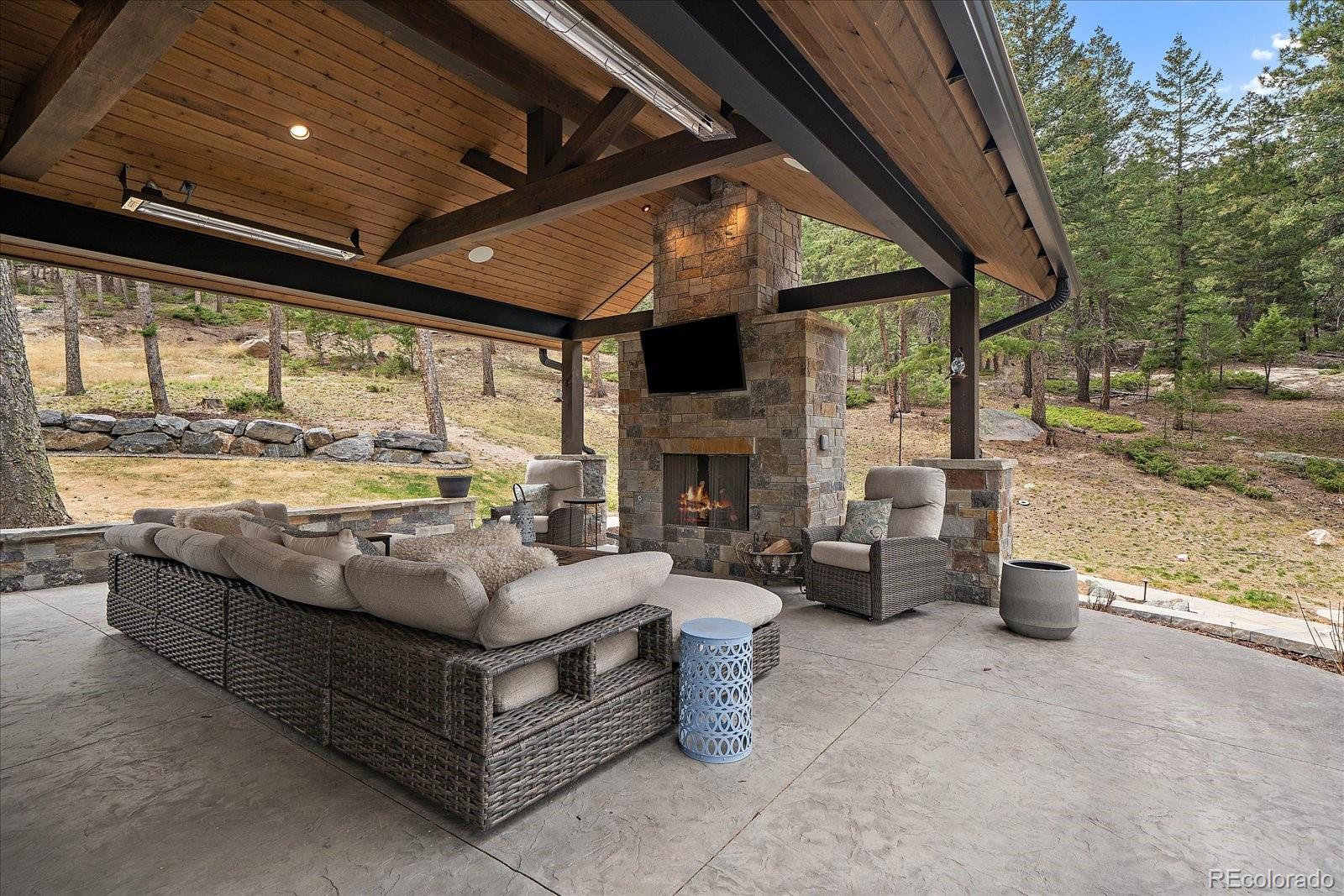 6273 Little Cub Creek Road