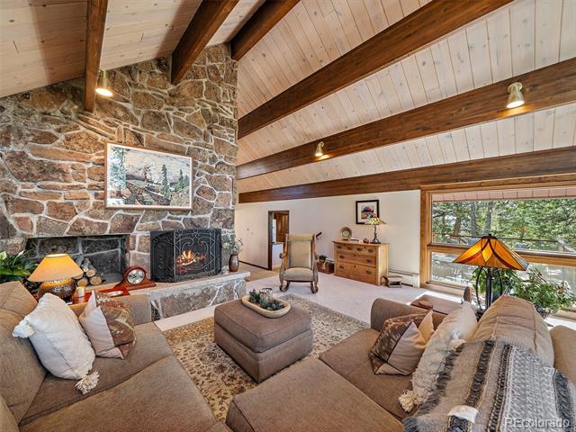 28550 Cavan Lane