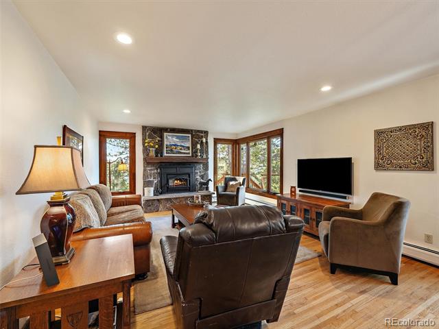 28550 Cavan Lane