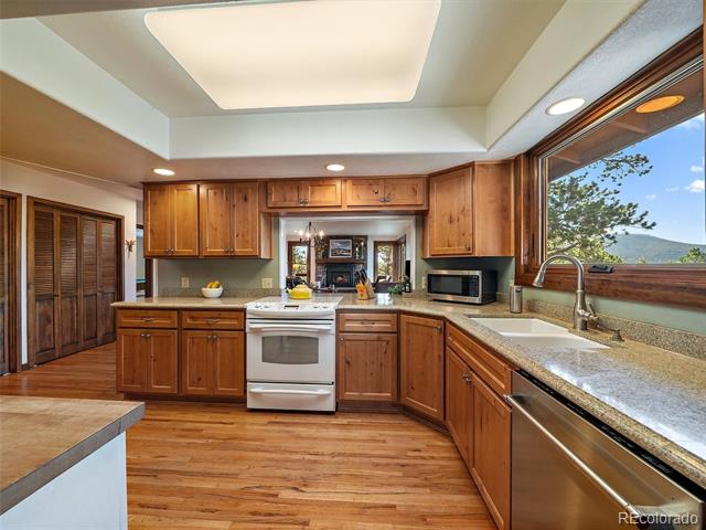 28550 Cavan Lane