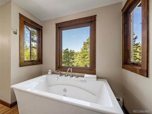 28550 Cavan Lane