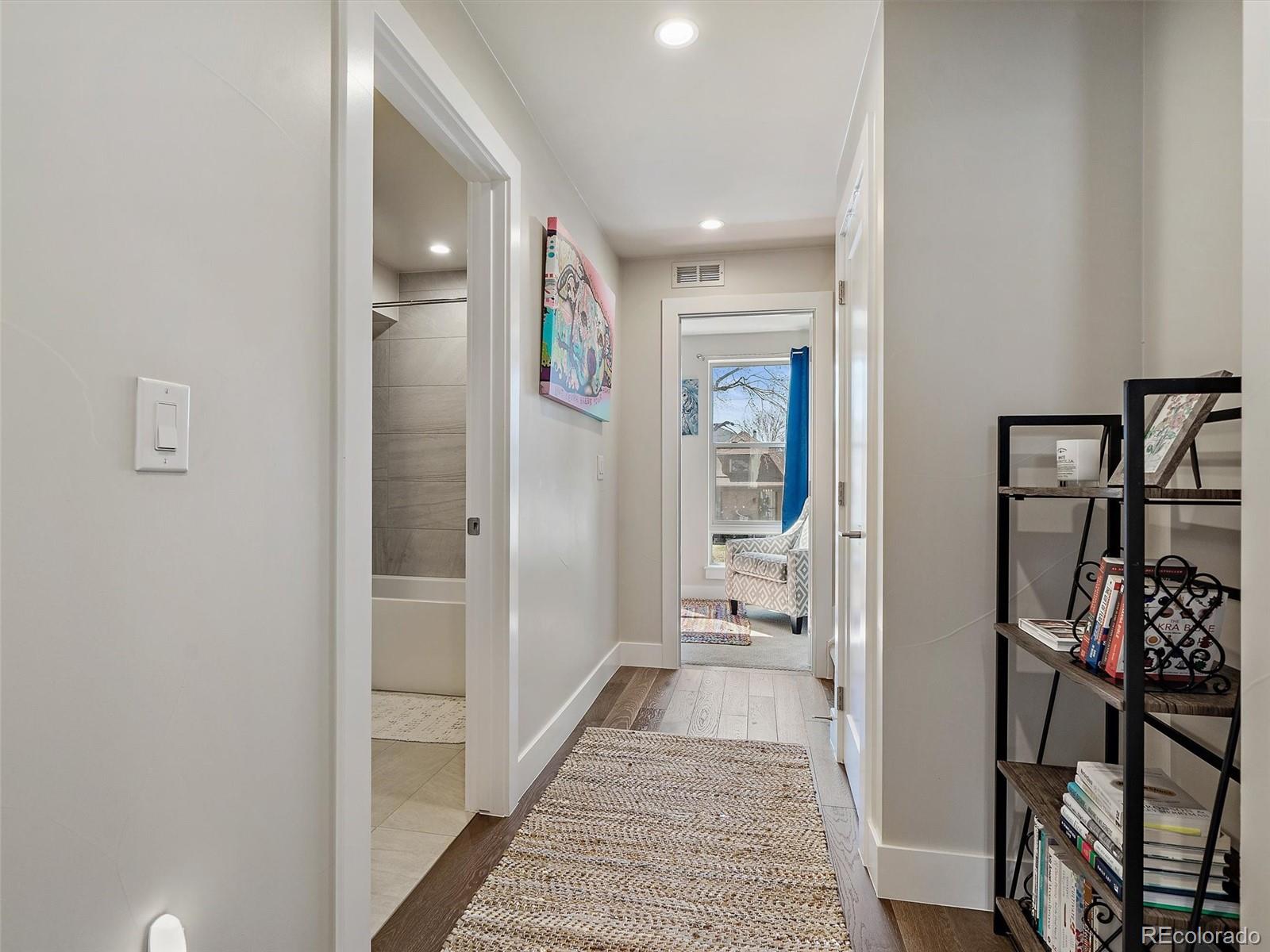 3875 E 4th Avenue Unit: 2