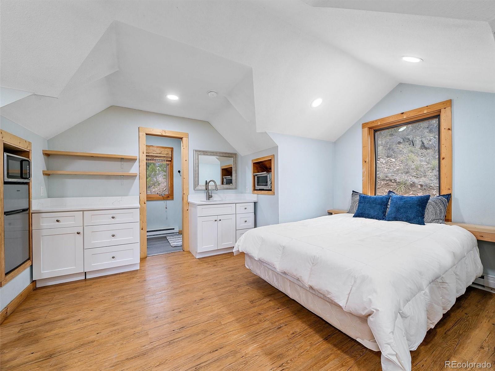 35005 Whispering Pines Trail