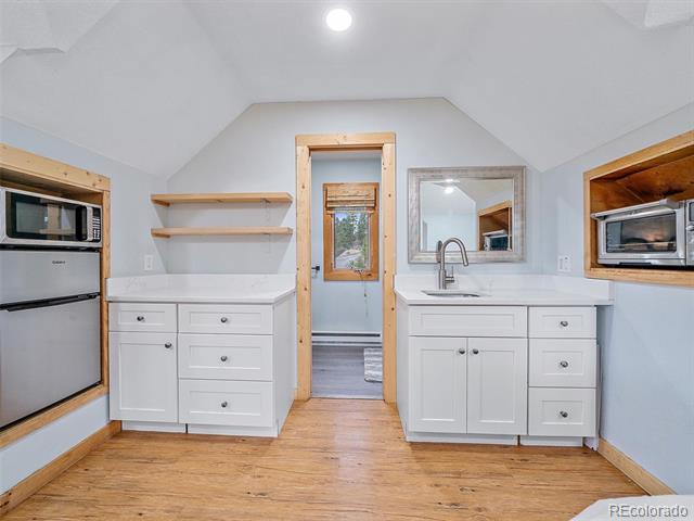 35005 Whispering Pines Trail