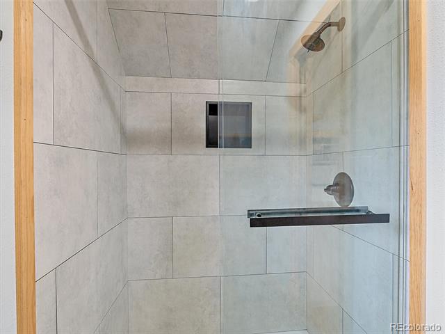 35005 Whispering Pines Trail