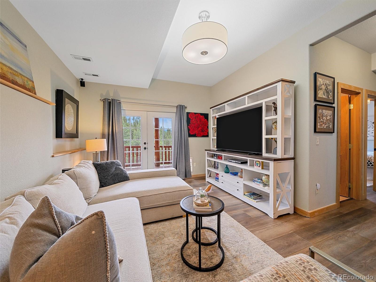 35005 Whispering Pines Trail