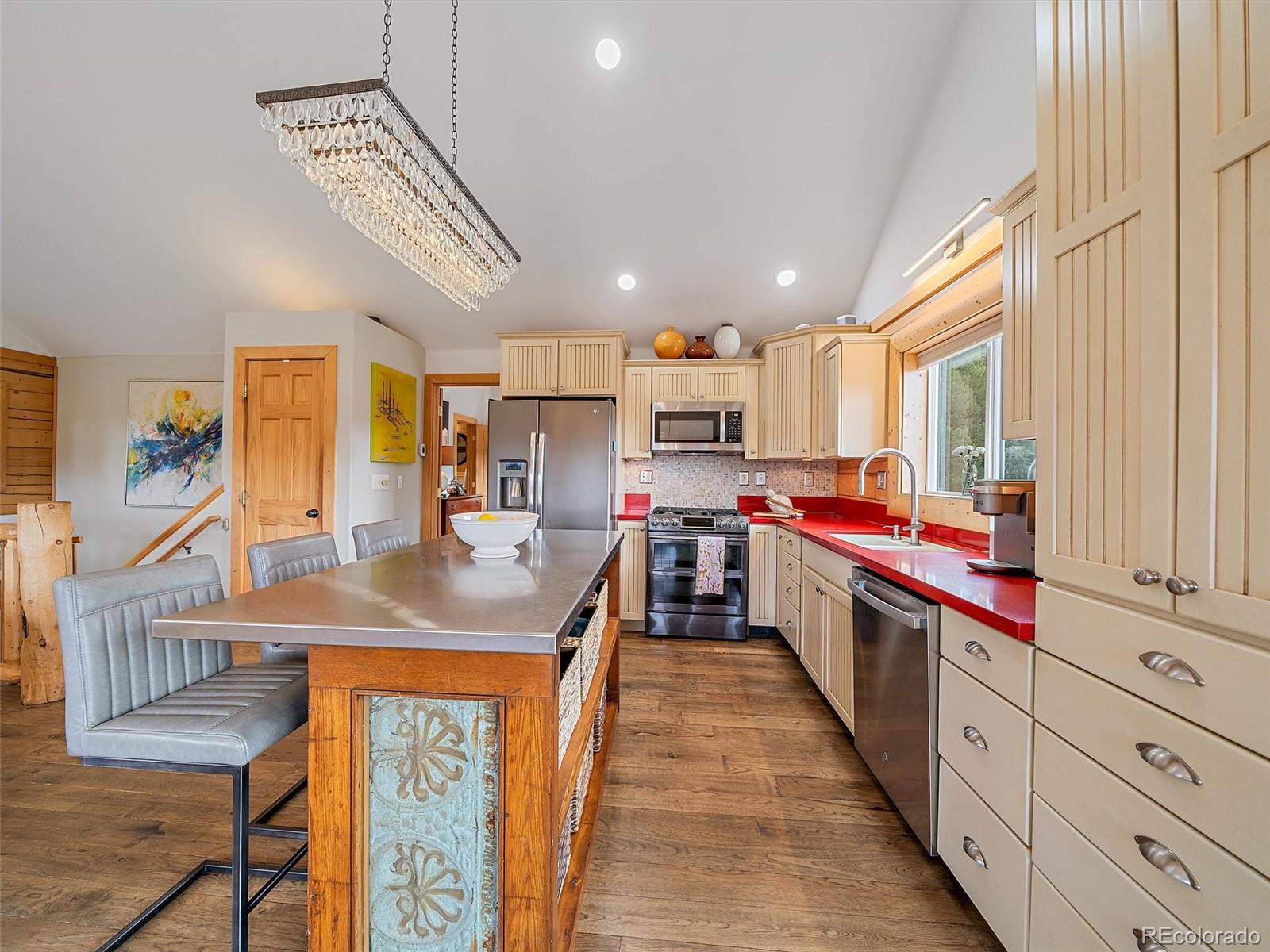 35005 Whispering Pines Trail