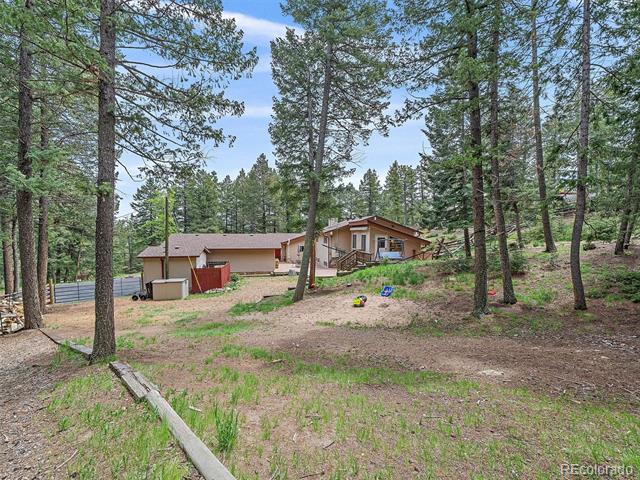 7585 Native Dancer Trail