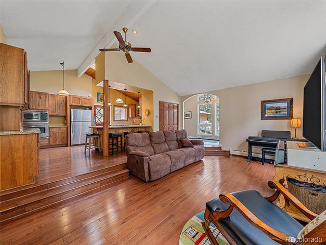 7585 Native Dancer Trail