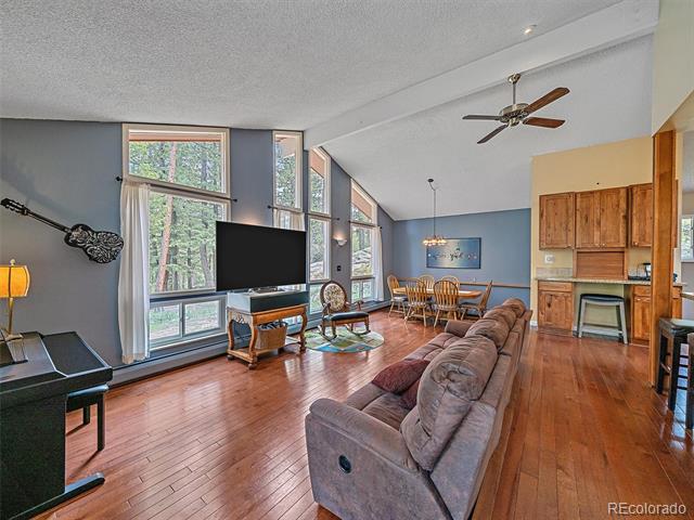 7585 Native Dancer Trail