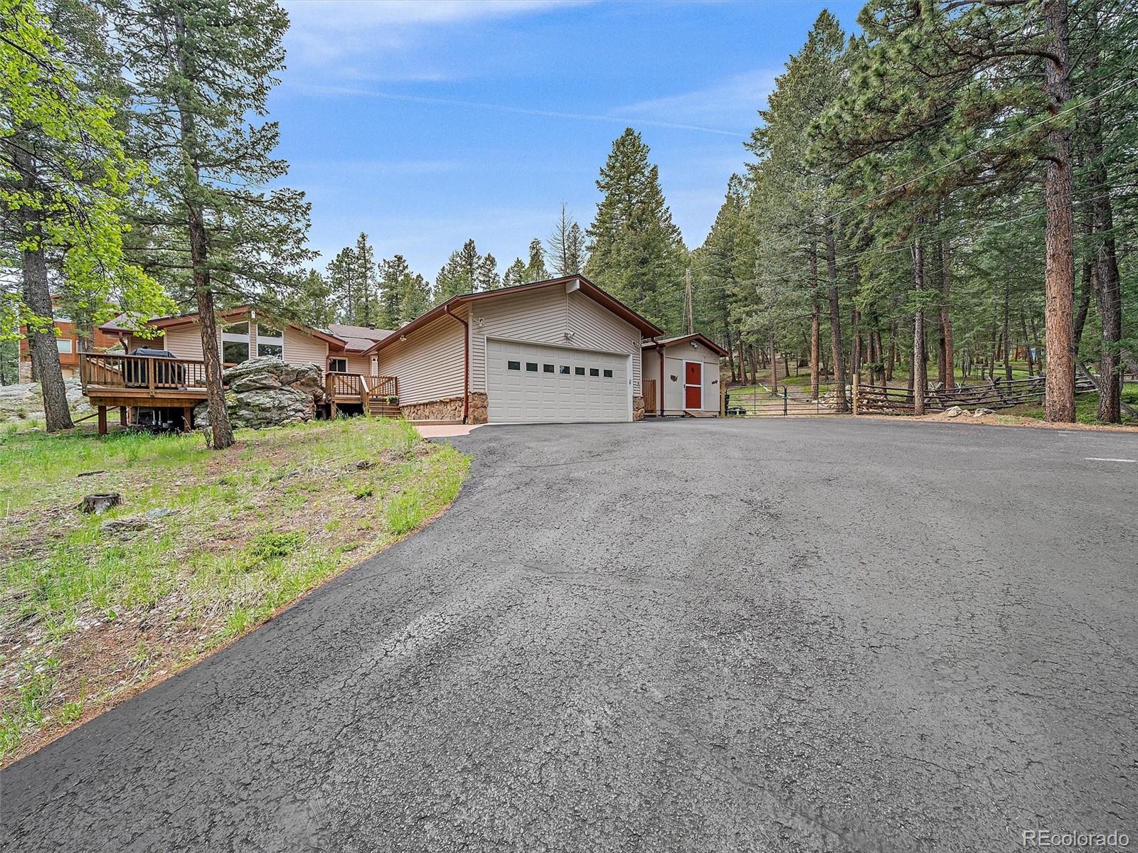 7585 Native Dancer Trail