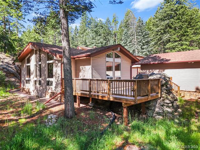 7585 Native Dancer Trail