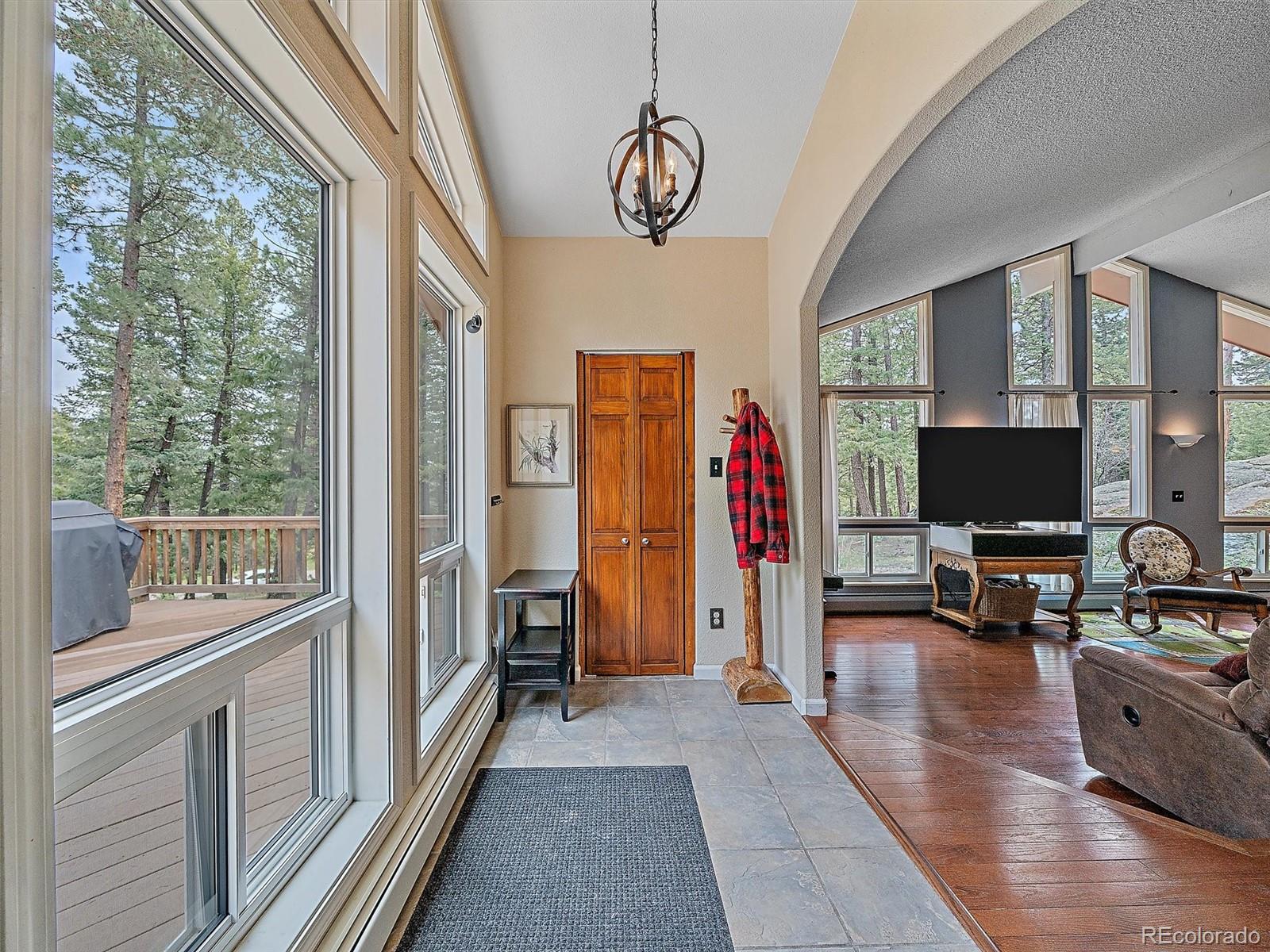 7585 Native Dancer Trail