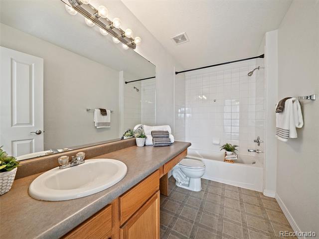 12802 Jasmine Street Unit: B
