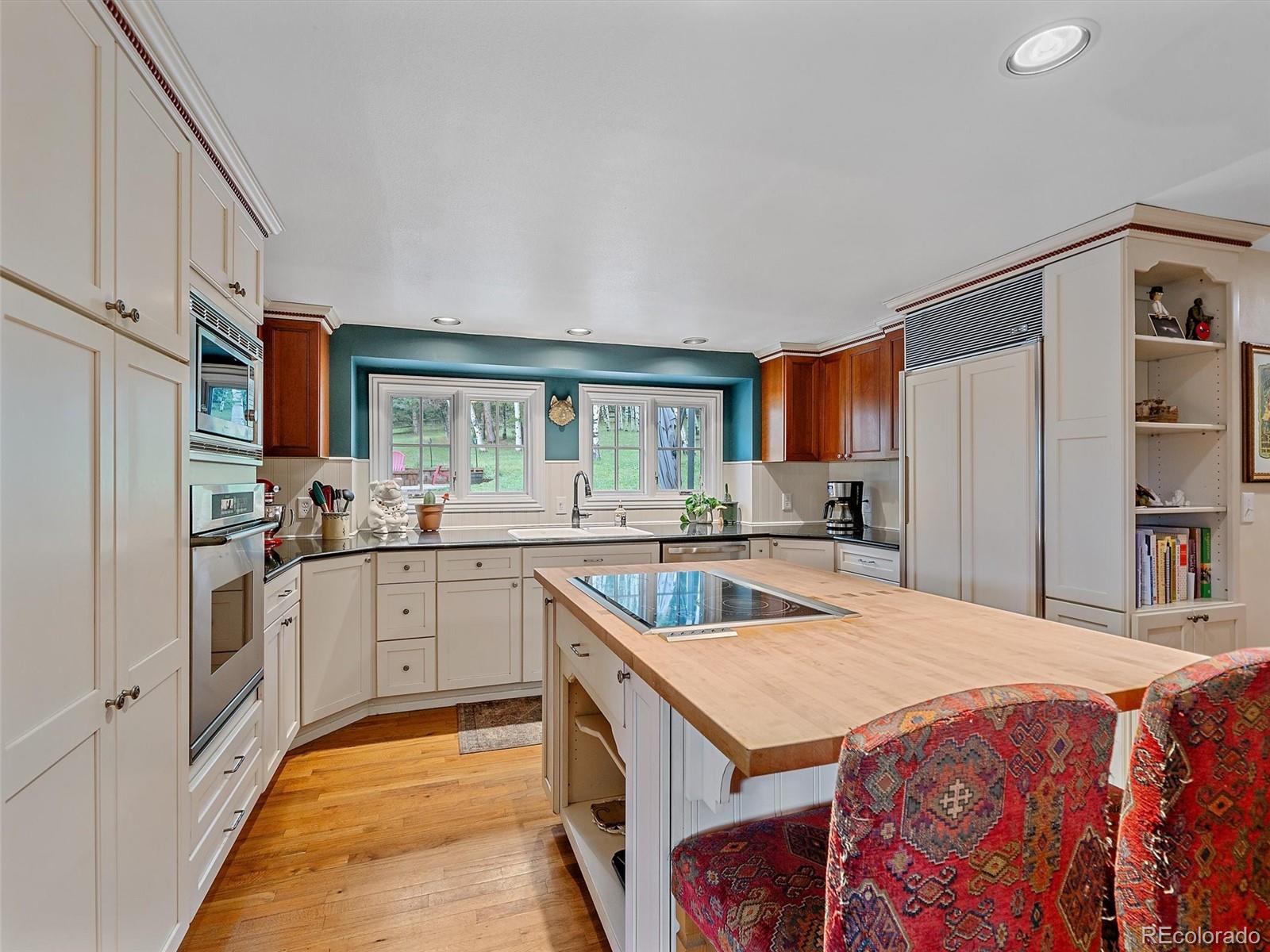 10405 Shadow Brook Drive