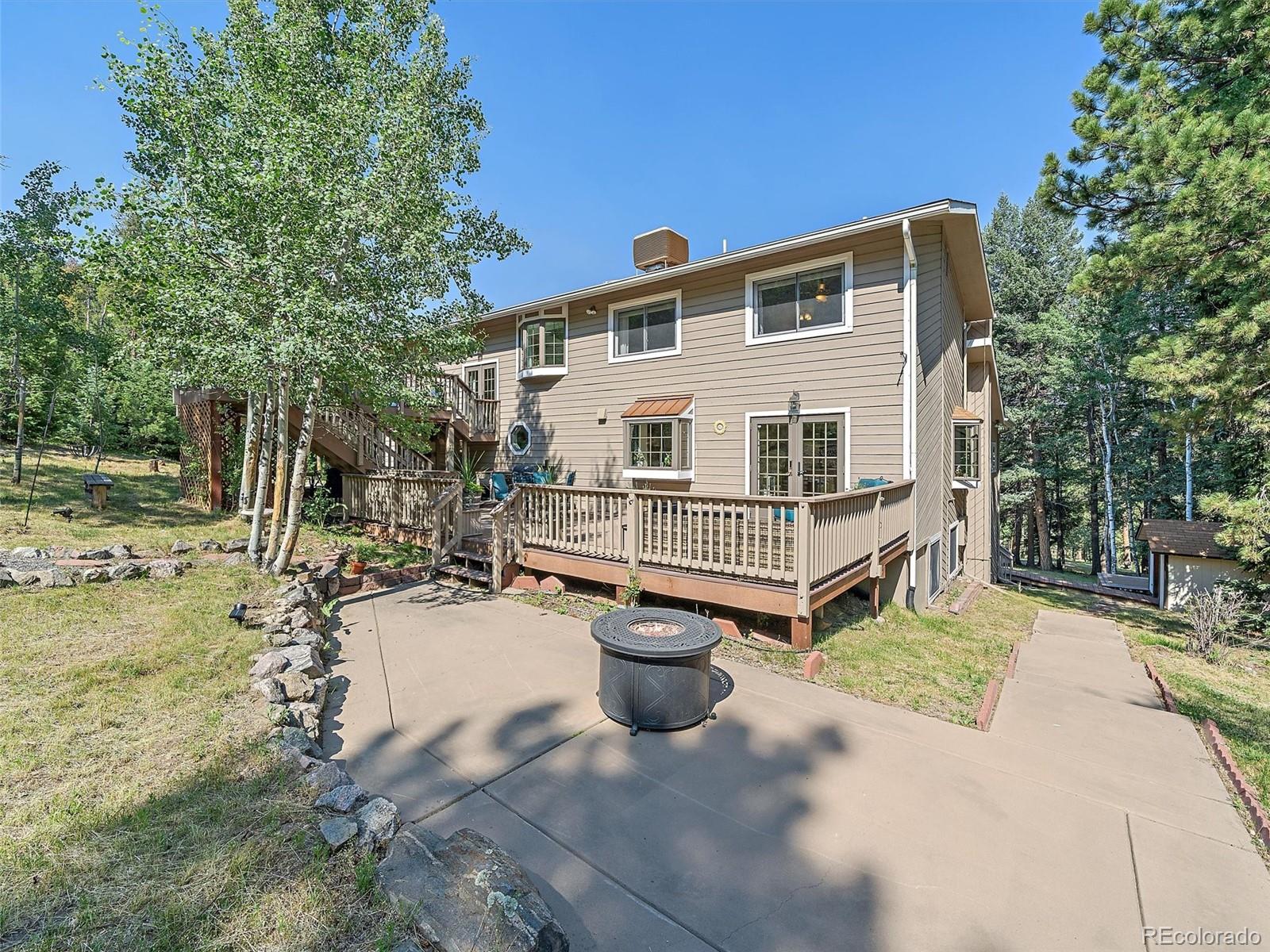 8280 Grizzly Way