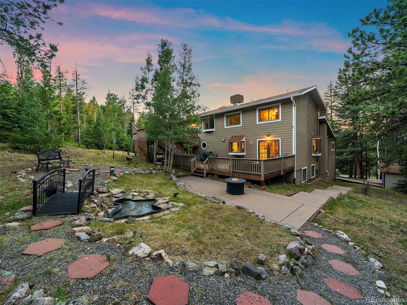 8280 Grizzly Way