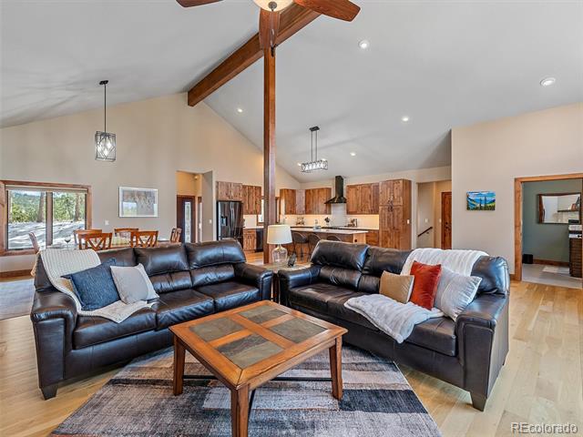 28592 Hummingbird Hill Road