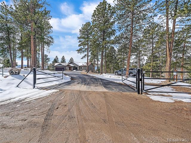 28592 Hummingbird Hill Road