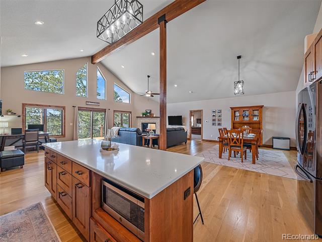 28592 Hummingbird Hill Road