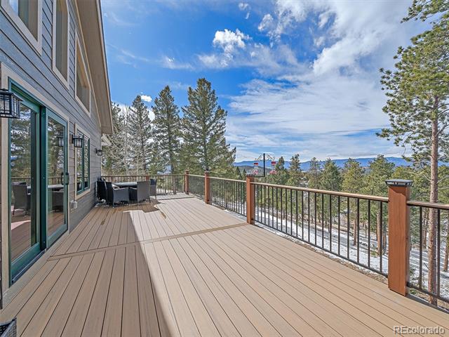 28592 Hummingbird Hill Road