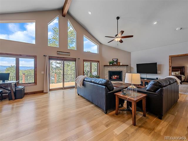 28592 Hummingbird Hill Road