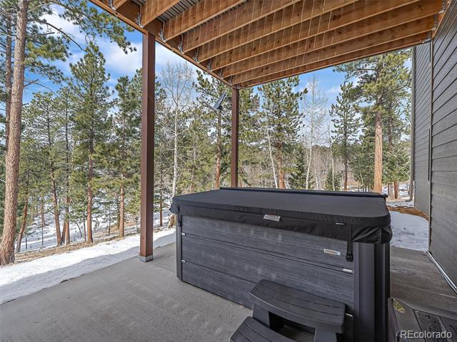 28592 Hummingbird Hill Road