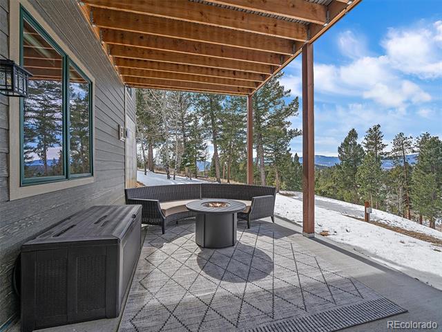 28592 Hummingbird Hill Road