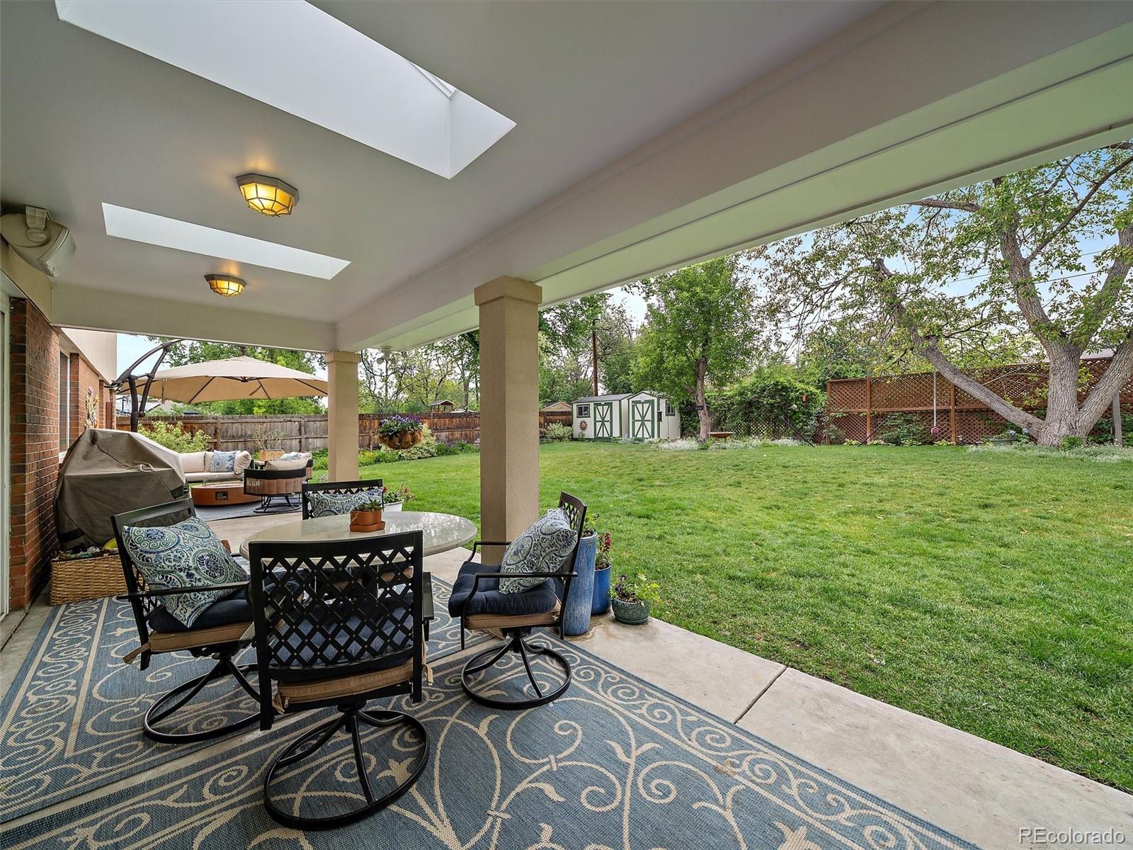 2490 S Holly Place