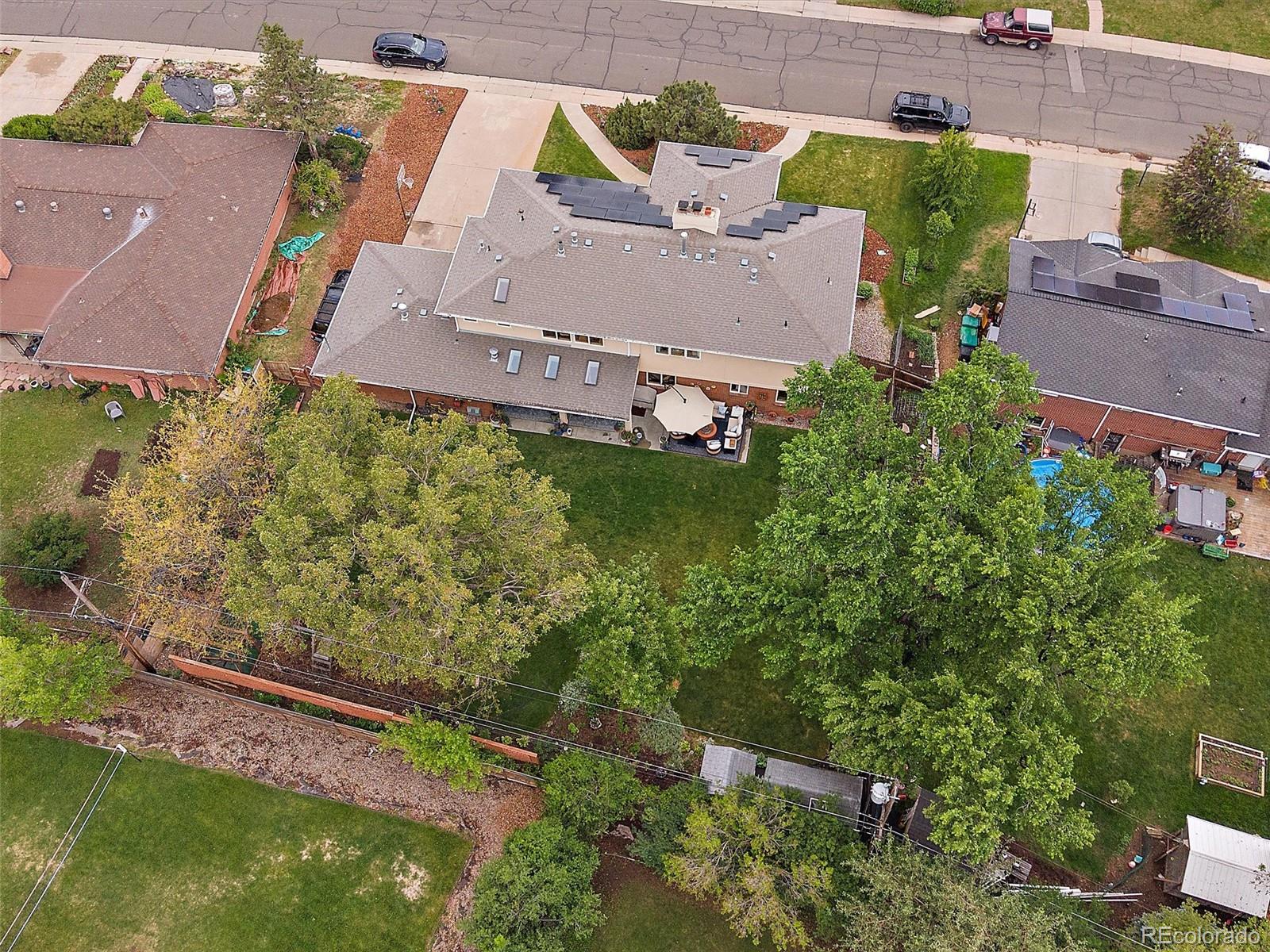 2490 S Holly Place