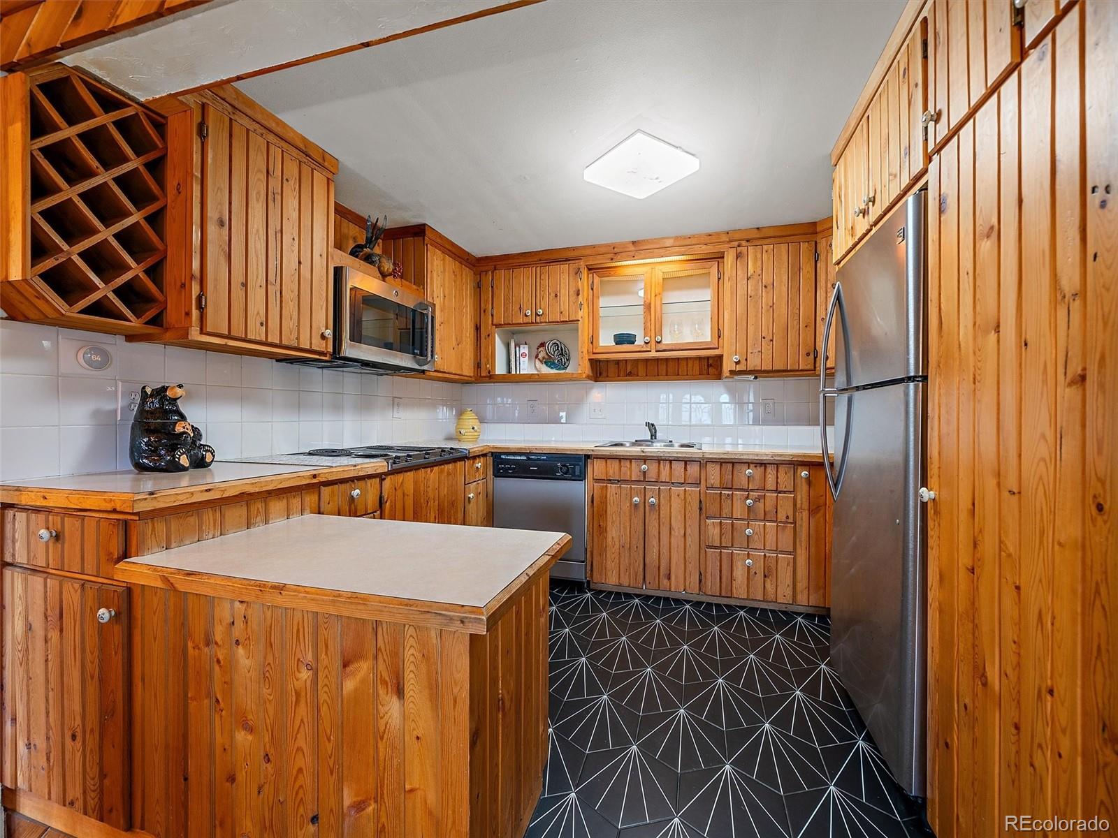 1406 Sinton Road
