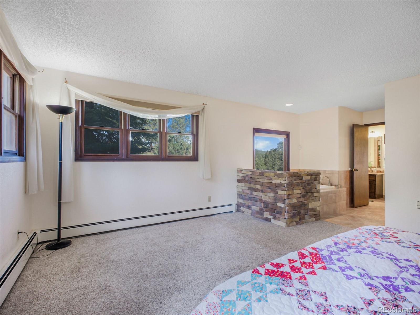 8473 Gray Fox Drive