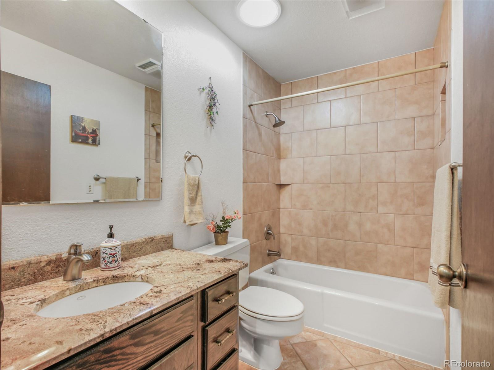 8473 Gray Fox Drive