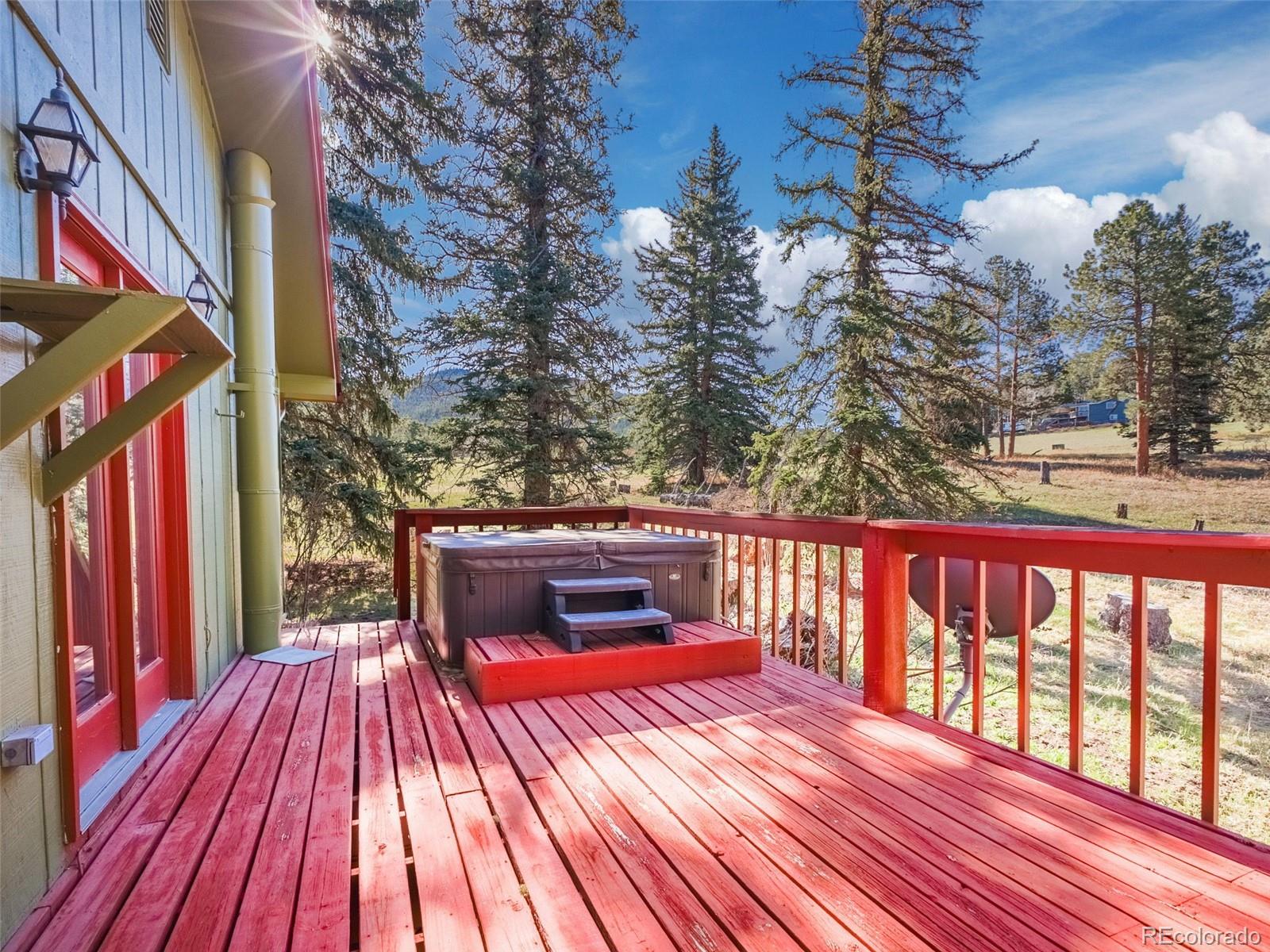 8473 Gray Fox Drive