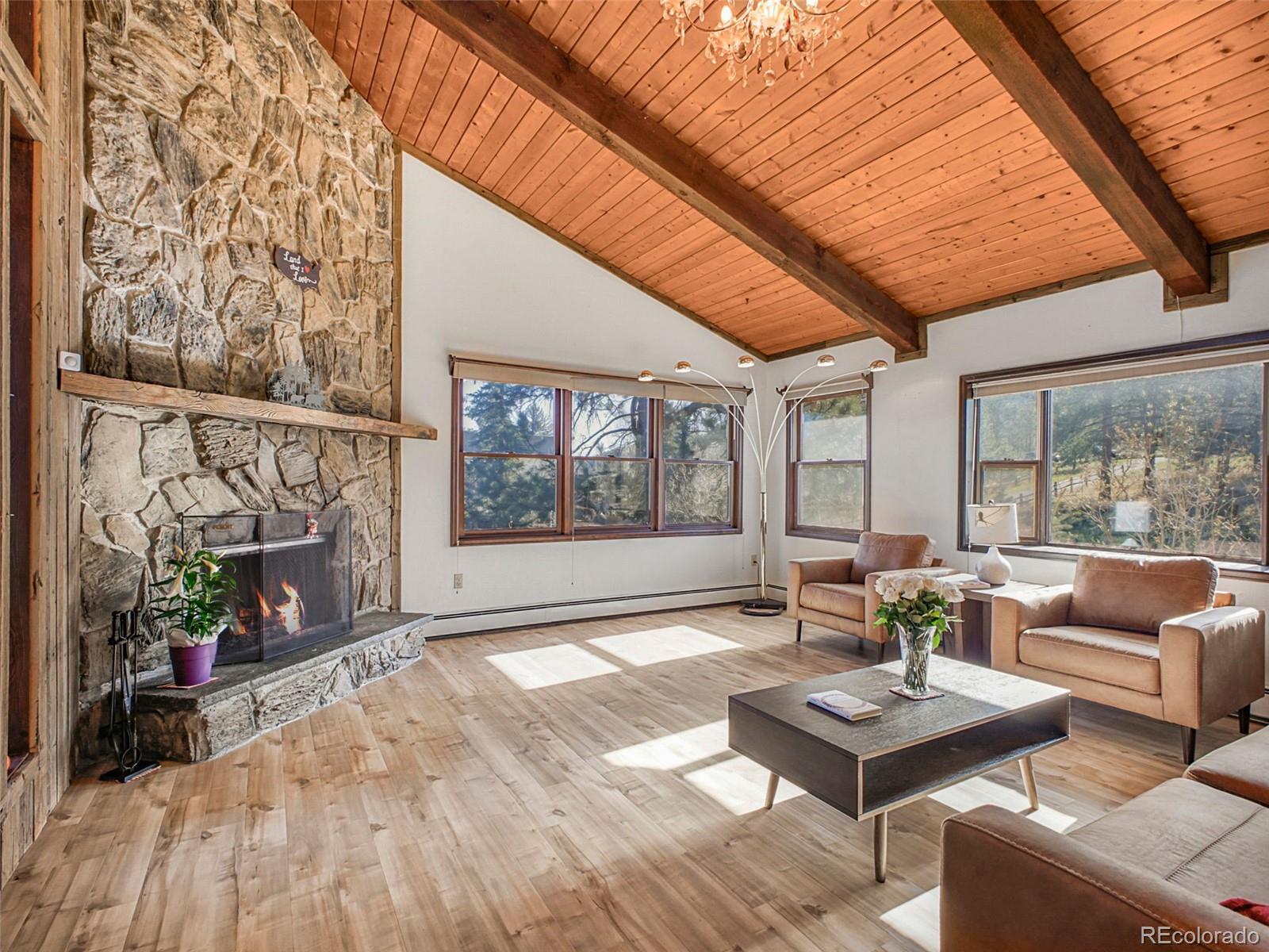 8473 Gray Fox Drive