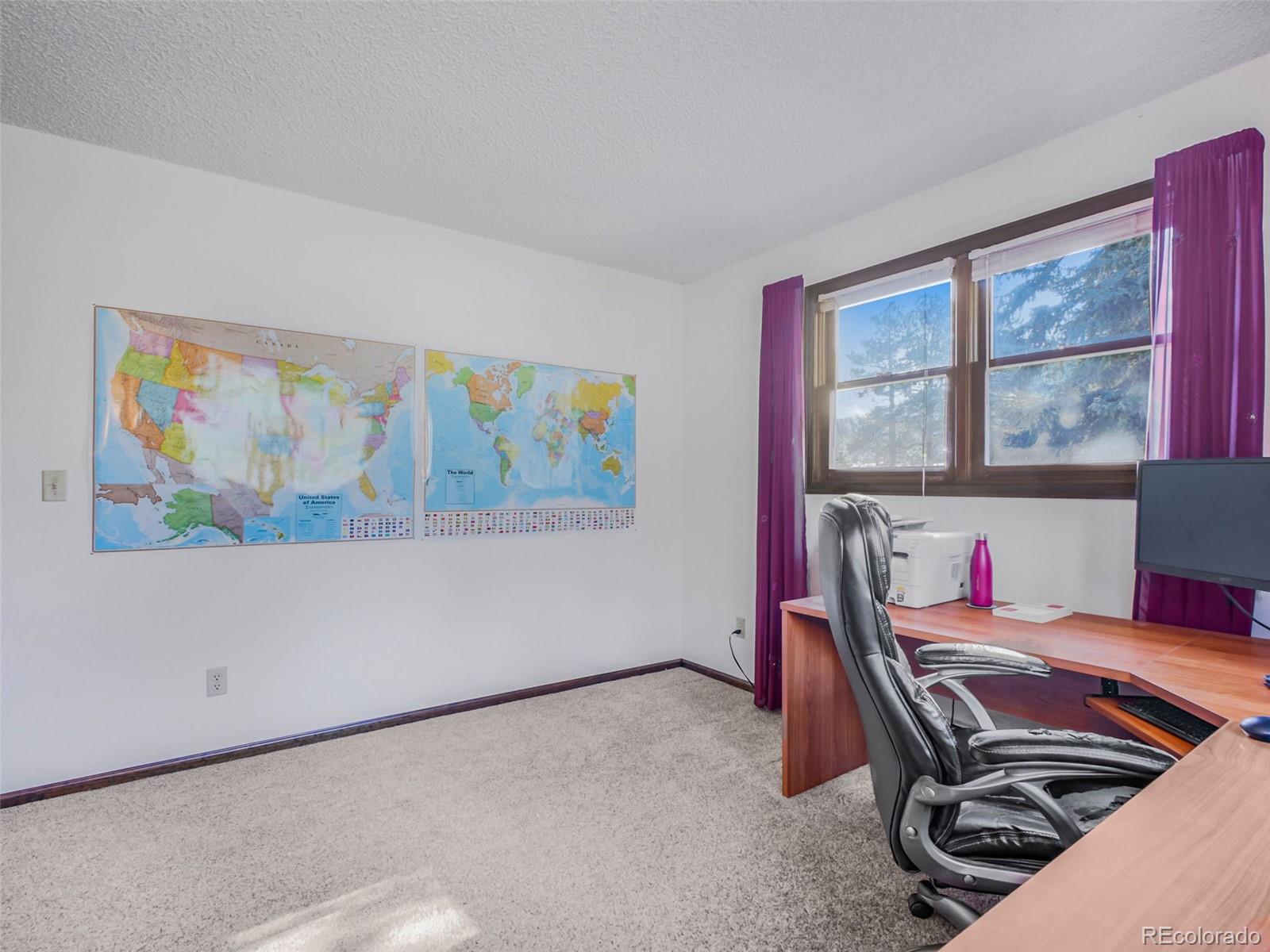 8473 Gray Fox Drive