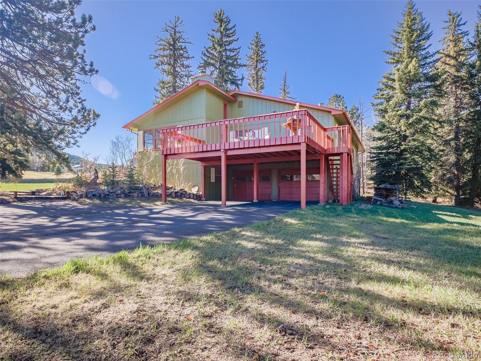 8473 Gray Fox Drive